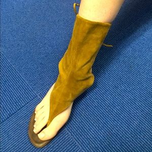 CERRUTI ARTE sz 7 Brown suede festival shoe boot